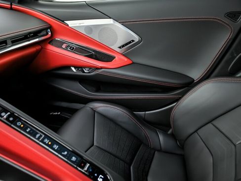 Used 2020 Chevrolet Corvette Stingray Premium Cpe w/ 3LT Preferred Equipment Group RWD image 37