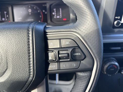 New 2026 Toyota 4Runner SR5 image 22