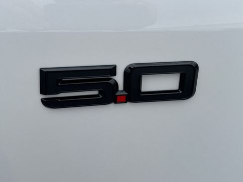 Used 2025 Ford Mustang GT RWD image 15