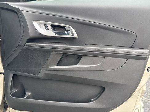 Used 2016 Chevrolet Equinox LT w/ Convenience Package FWD image 13