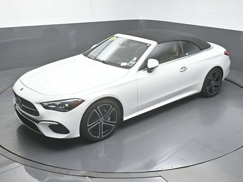 Used 2026 Mercedes-Benz CLE 300 4MATIC Cabriolet image 51
