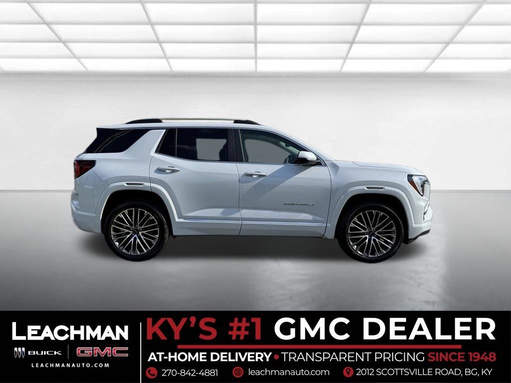 New 2027 GMC Terrain Denali w/ LPO, Floor Liner Package AWD/4WD image 2