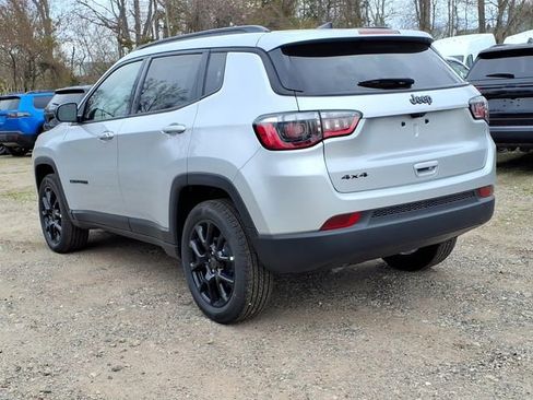 New 2026 Jeep Compass Latitude image 5