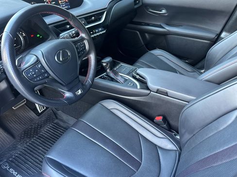 Certified 2022 Lexus UX 250h F Sport image 11