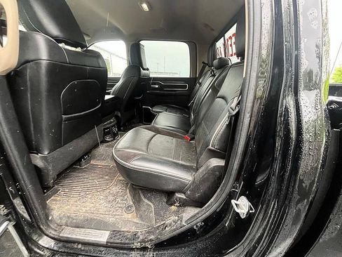 Used 2022 RAM 2500 Laramie AWD/4WD image 8