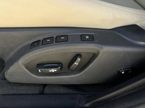 Used 2017 Volvo S60 T5 Inscription Platinum image 22