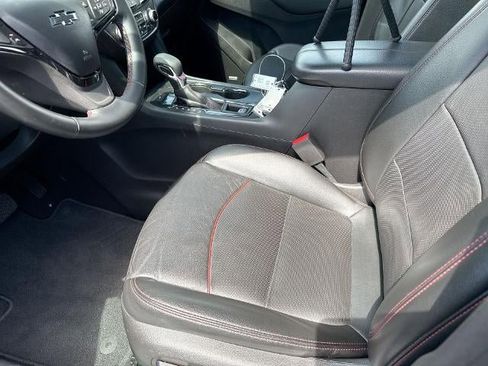 Certified 2023 Chevrolet Equinox RS w/ RS Leather Package AWD/4WD image 21
