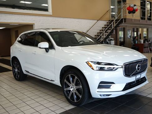 Used 2021 Volvo XC60 T5 Inscription AWD/4WD image 19