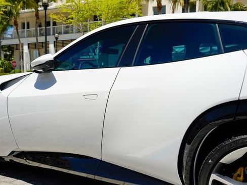 Used 2026 Ferrari Purosangue image 19