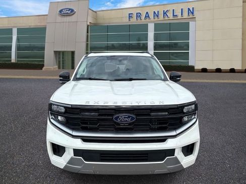 New 2026 Ford Expedition Max Platinum AWD/4WD image 2