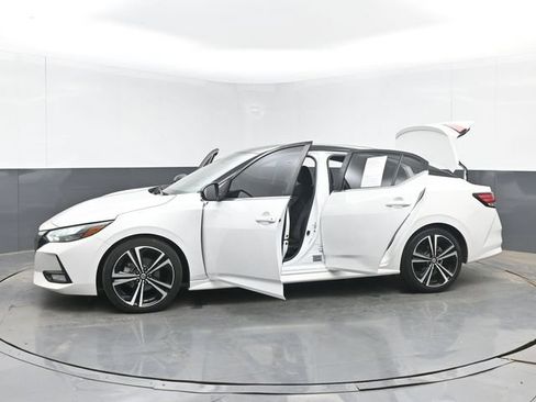 Used 2021 Nissan Sentra SR FWD image 50