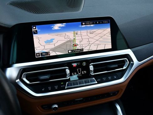 Used 2023 BMW 430i xDrive Convertible w/ M Sport Package image 13