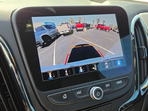 Used 2024 Chevrolet Equinox RS w/ RS Leather Package image 21