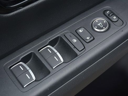 Used 2024 Honda CR-V EX-L image 11