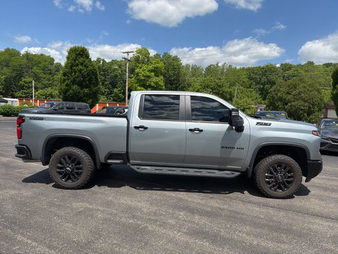 Used 2026 Chevrolet Silverado 2500 LT w/ Trail Boss Package AWD/4WD image 6