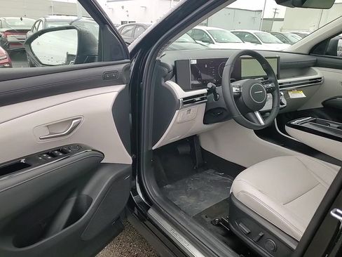 New 2026 Hyundai Tucson Limited image 11