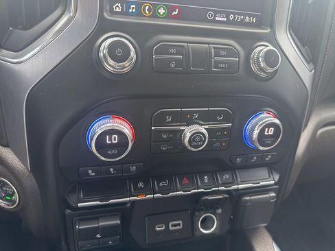 Used 2020 GMC Sierra 1500 SLT RWD image 14