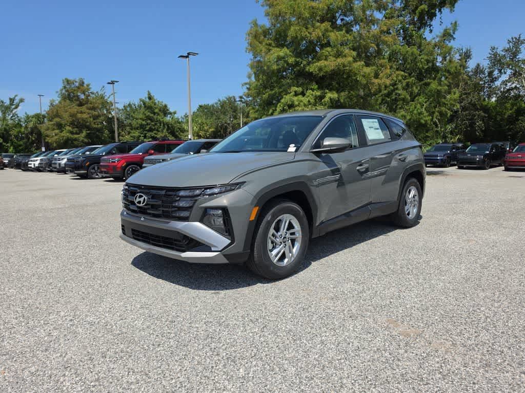New 2026 Hyundai Tucson SE FWD image 2