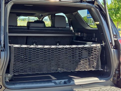New 2026 Toyota 4Runner Limited AWD/4WD image 6