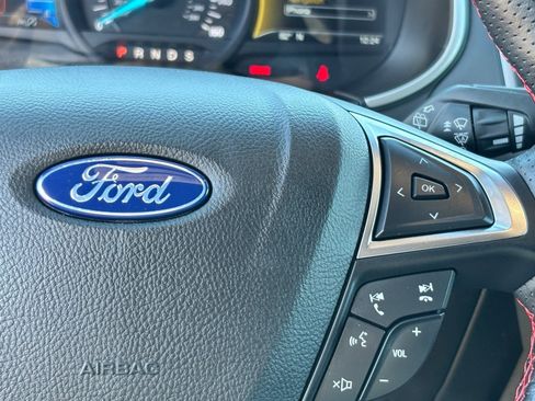 Used 2020 Ford Edge ST-Line image 22