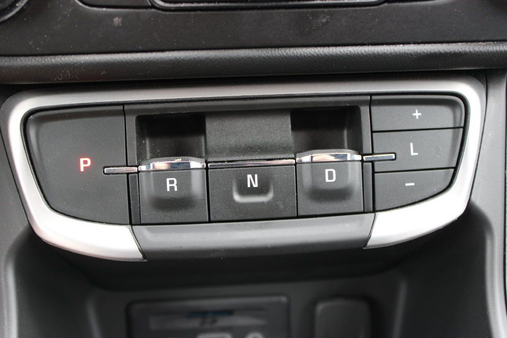 Used 2023 GMC Terrain SLT FWD image 51