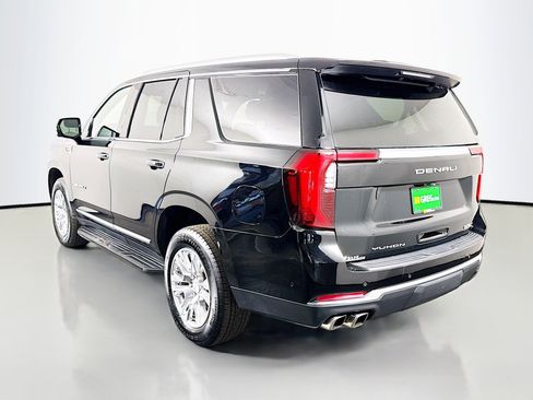 Used 2025 GMC Yukon Denali AWD/4WD image 7