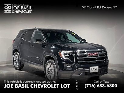 Used 2025 GMC Terrain Elevation