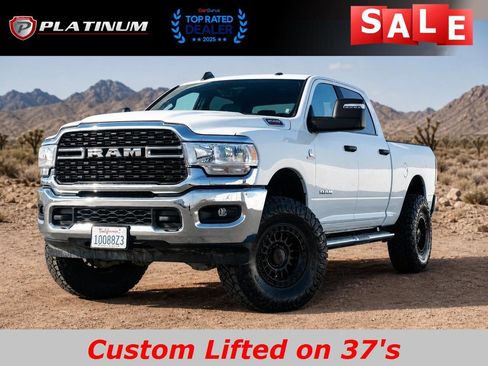 Used 2024 RAM 2500 Big Horn AWD/4WD image 1