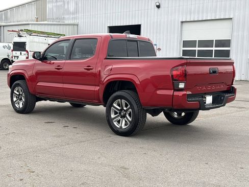 Used 2023 Toyota Tacoma SR w/ SR Convenience Package image 5