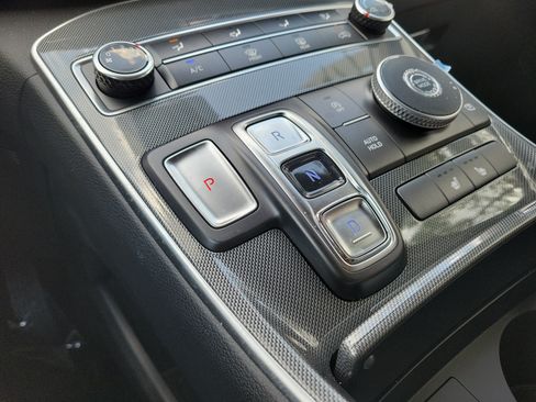 Used 2022 Hyundai Santa Fe SEL FWD image 30