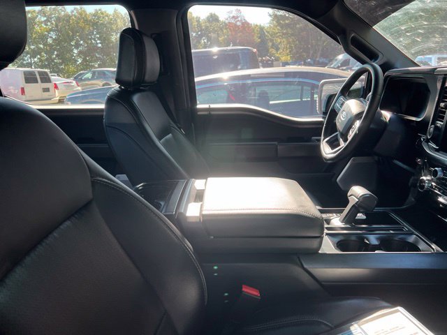 Used 2025 Ford F150 Lariat w/ Equipment Group 502A High AWD/4WD image 8