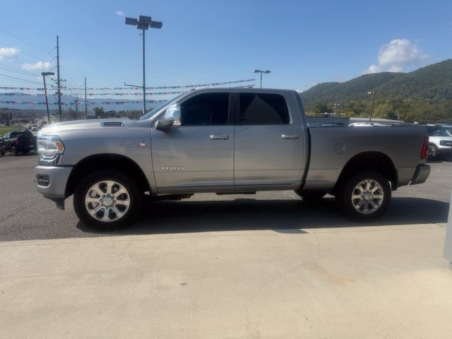 Used 2023 RAM 2500 Laramie AWD/4WD image 7