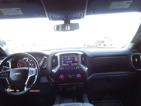 Certified 2020 Chevrolet Silverado 1500 LTZ w/ LTZ Plus Package AWD/4WD image 23