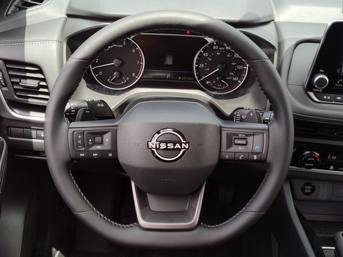 New 2026 Nissan Rogue Dark Armor FWD image 8