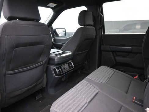 Used 2023 Ford F150 Lariat image 2