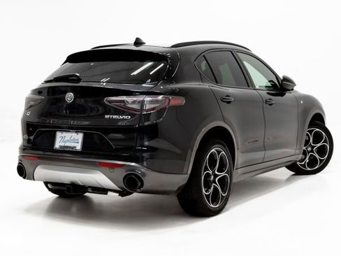 Used 2024 Alfa Romeo Stelvio Ti AWD/4WD image 29