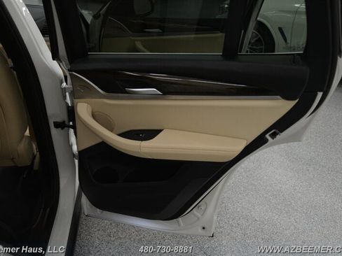 Used 2019 BMW X3 sDrive30i w/ Driving Assistance Package image 39