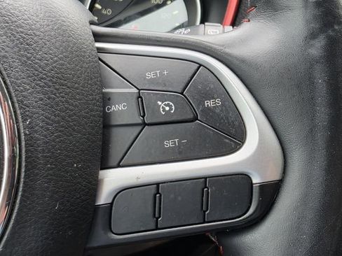 Used 2018 Jeep Compass Trailhawk w/ Navigation Group AWD/4WD image 28