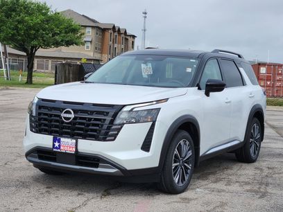 New 2026 Nissan Pathfinder Platinum