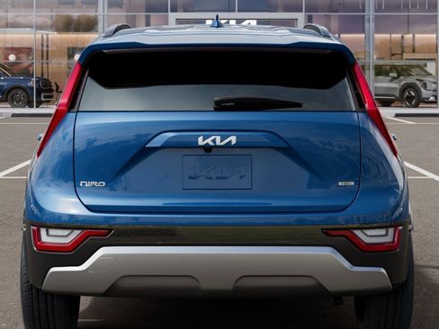 New 2026 Kia Niro SX Touring FWD image 13