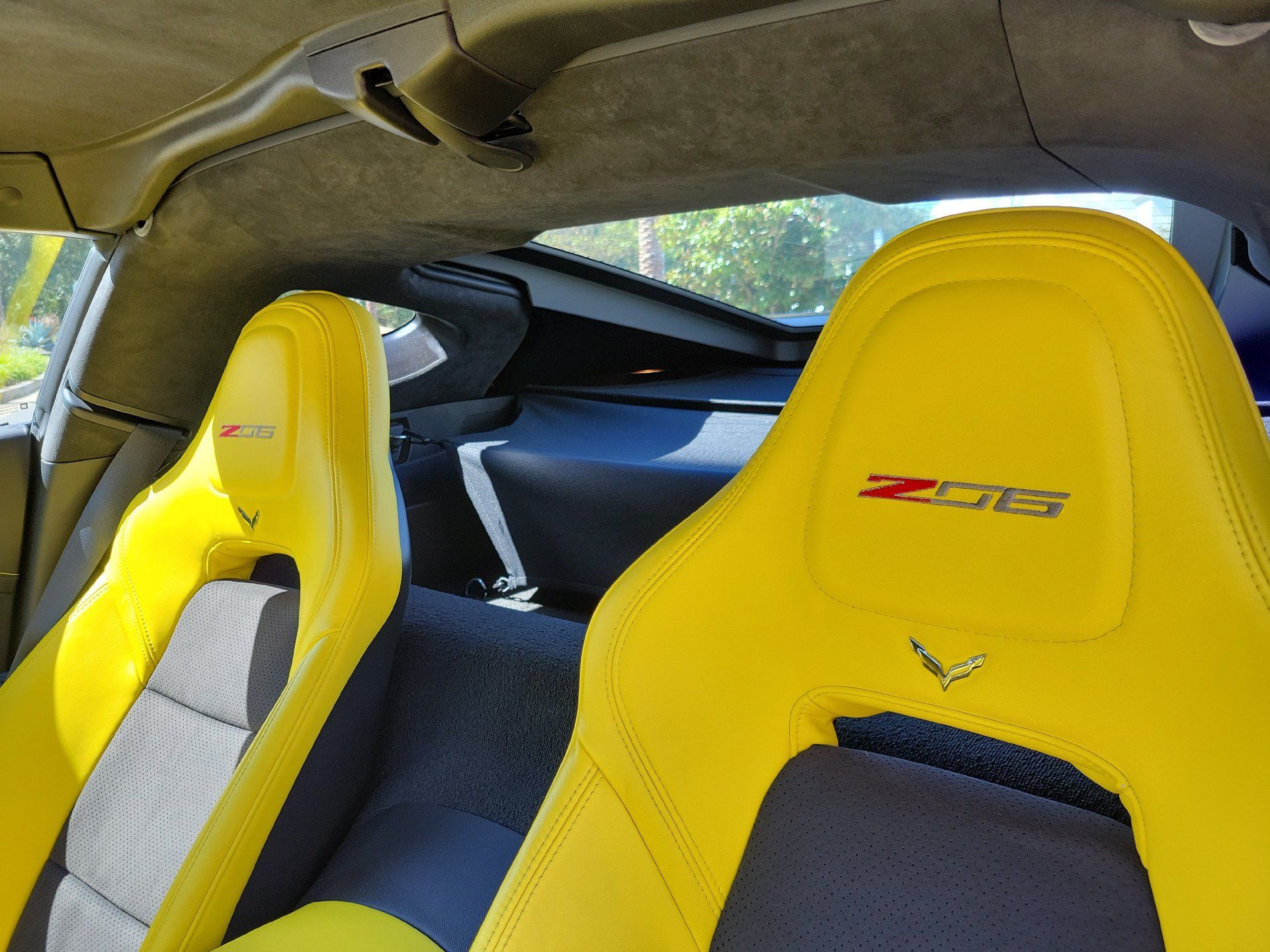 Used 2019 Chevrolet Corvette Z06 RWD image 24