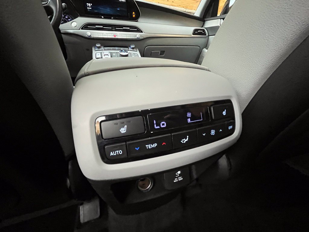 Used 2021 Hyundai Palisade SEL w/ Premium Package AWD/4WD image 43