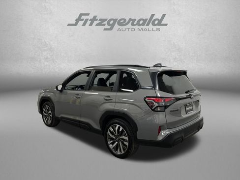 Used 2026 Subaru Forester Touring AWD/4WD image 3