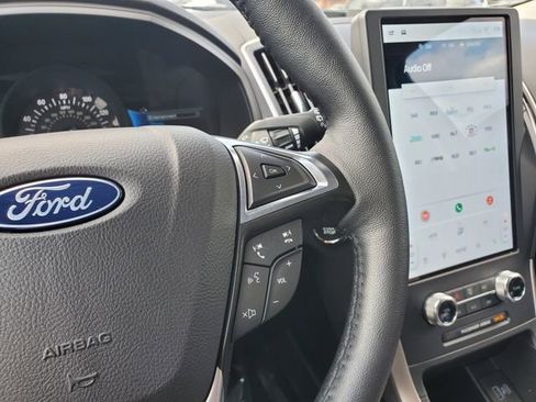 Used 2024 Ford Edge SEL w/ Convenience Package image 14