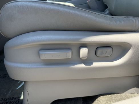 Used 2015 Honda Odyssey EX-L image 22