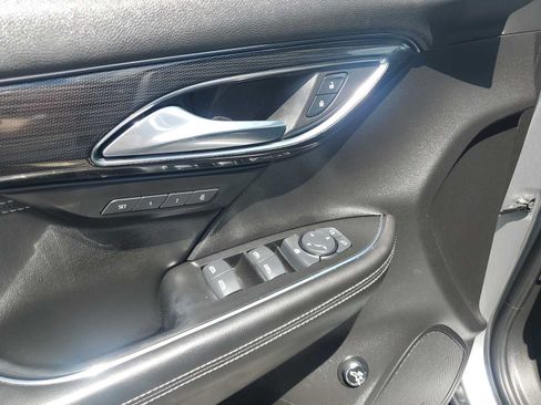 Used 2023 Buick Envision Essence AWD/4WD image 23