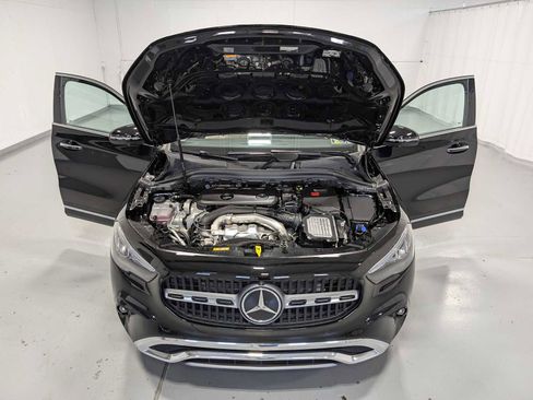 Used 2026 Mercedes-Benz GLA 250 4MATIC image 11