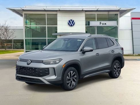 New 2026 Volkswagen Tiguan S image 2