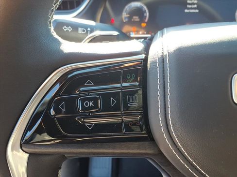 New 2025 Jeep Grand Cherokee L Overland w/ Trailer Tow Package image 19