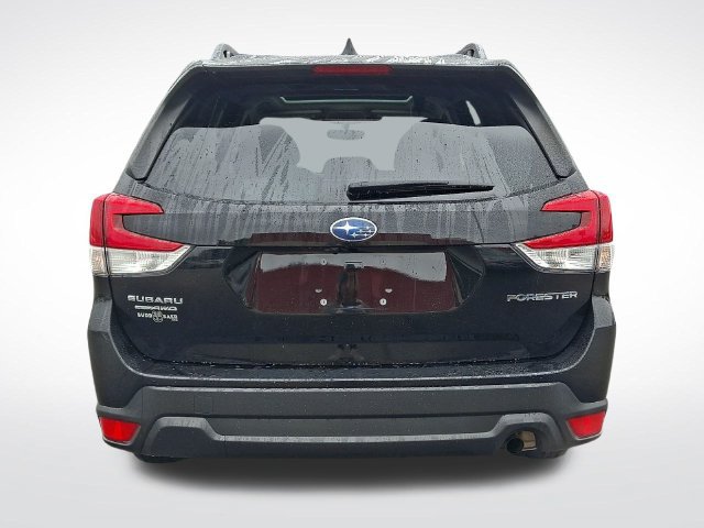 Used 2024 Subaru Forester Premium AWD/4WD image 5
